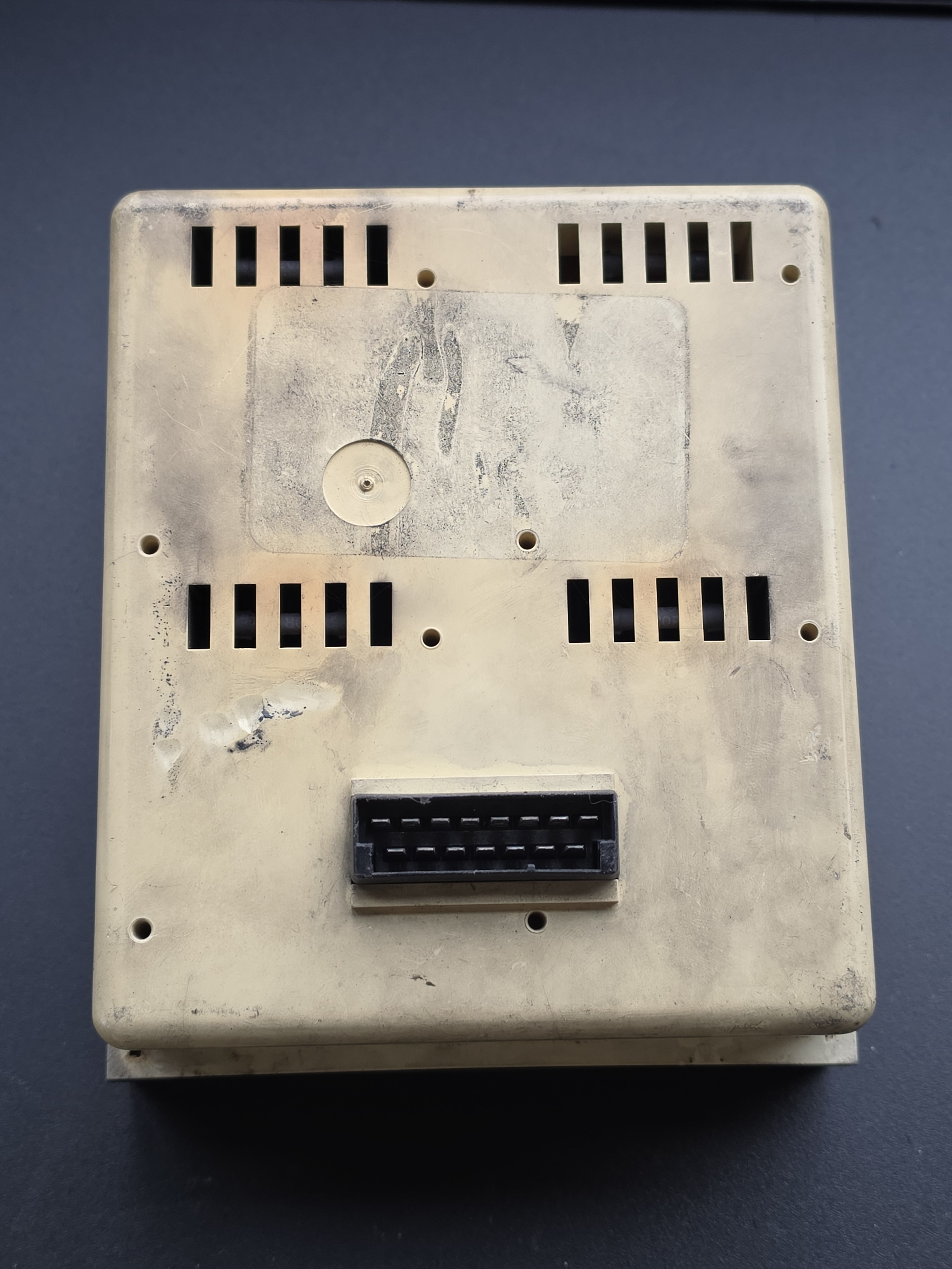 Volvo Air & Gearbox Temp Gauges photo 2