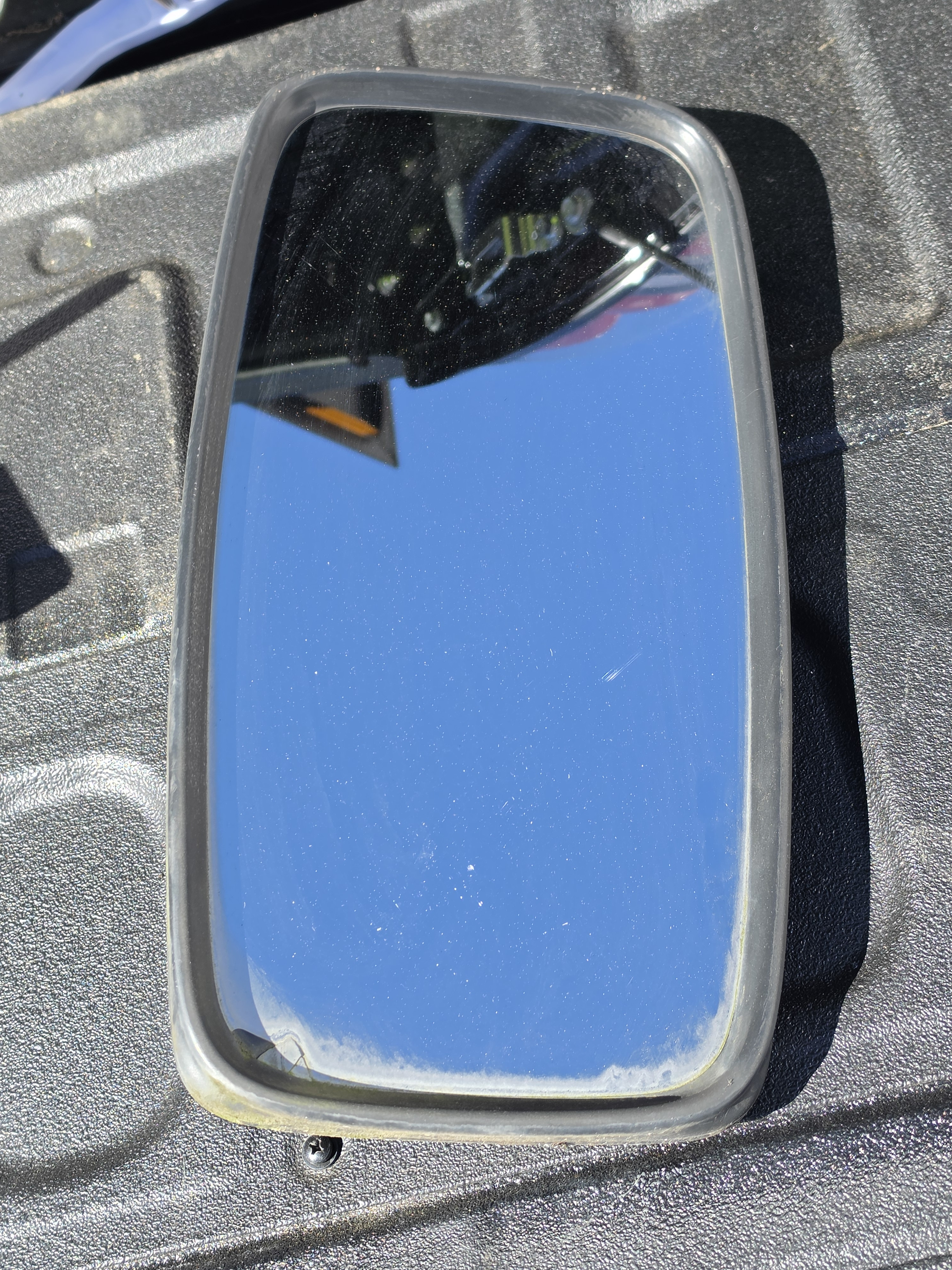 External Offside Mirror photo 1